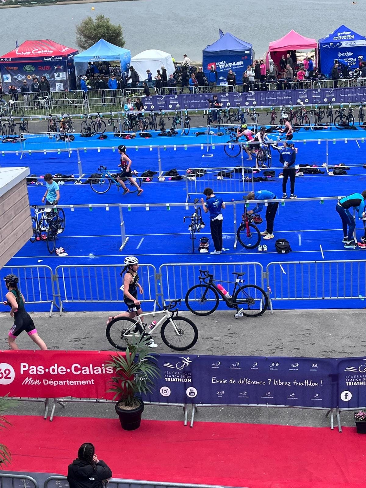 Parc à vélos de la compétition dans le Pas-de-Calais