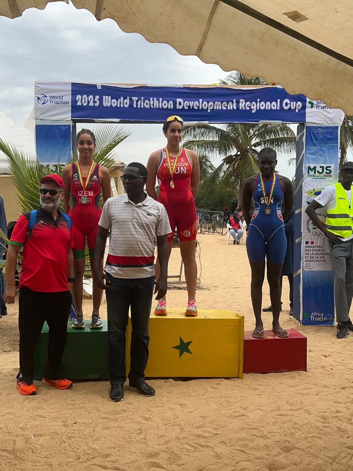 Le podium de la Regional Cup au Sénégal